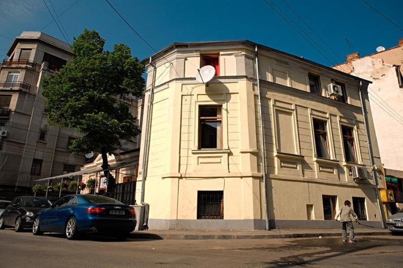 Hostel Fun House Bukarest Exterior foto